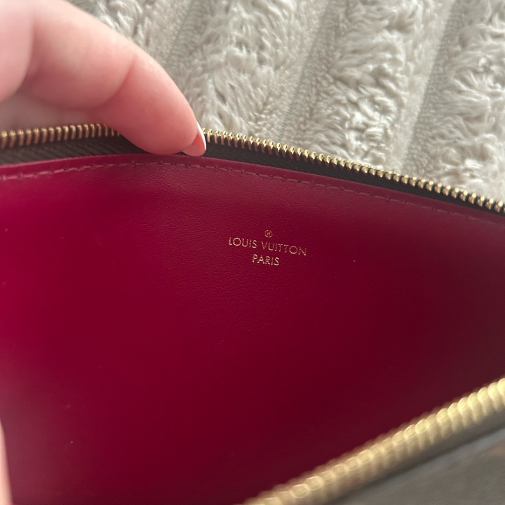 Authentic Louis Vuitton felicie bag - Picture 5 of 9